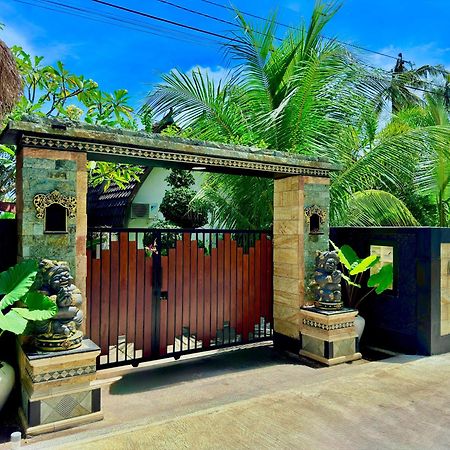 Meket Bungalows Toyapakeh Exterior foto