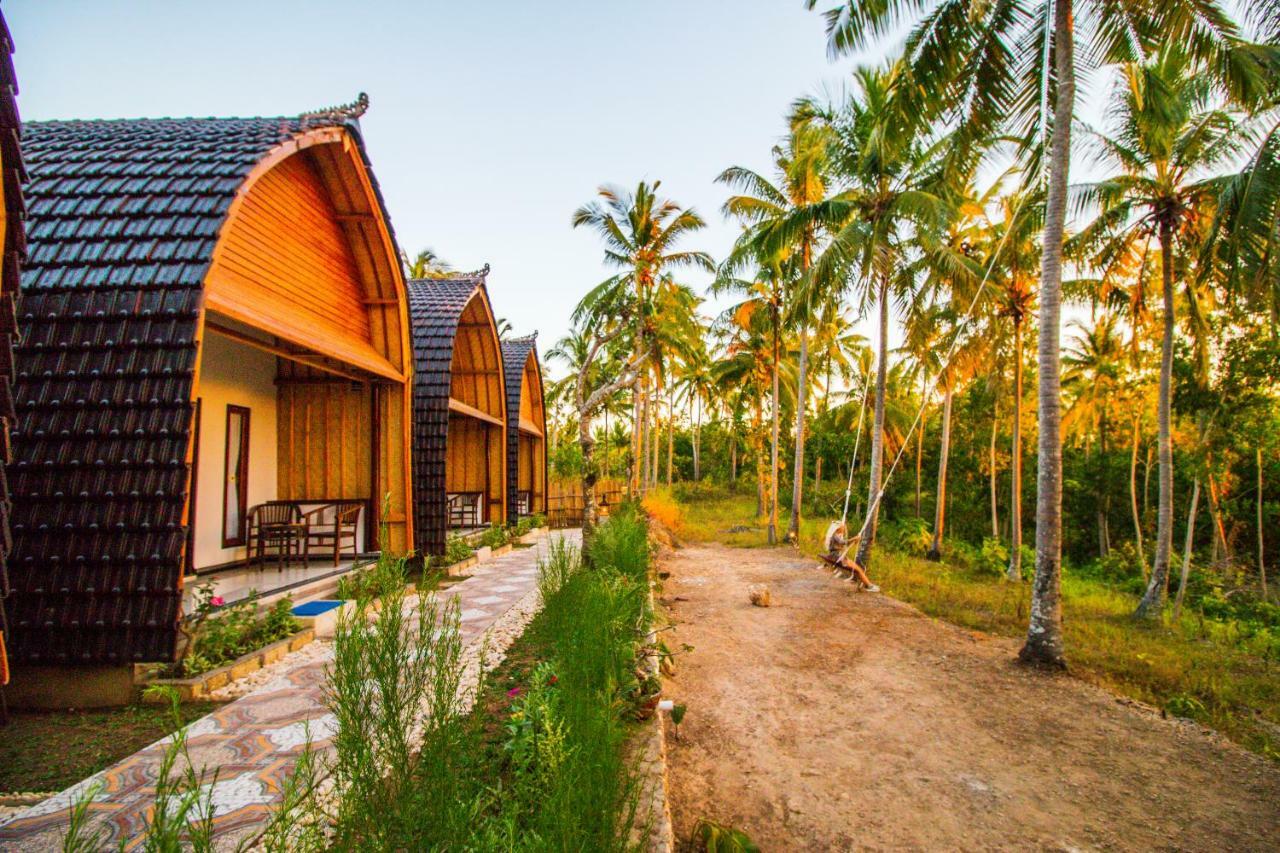 Meket Bungalows Toyapakeh Exterior foto